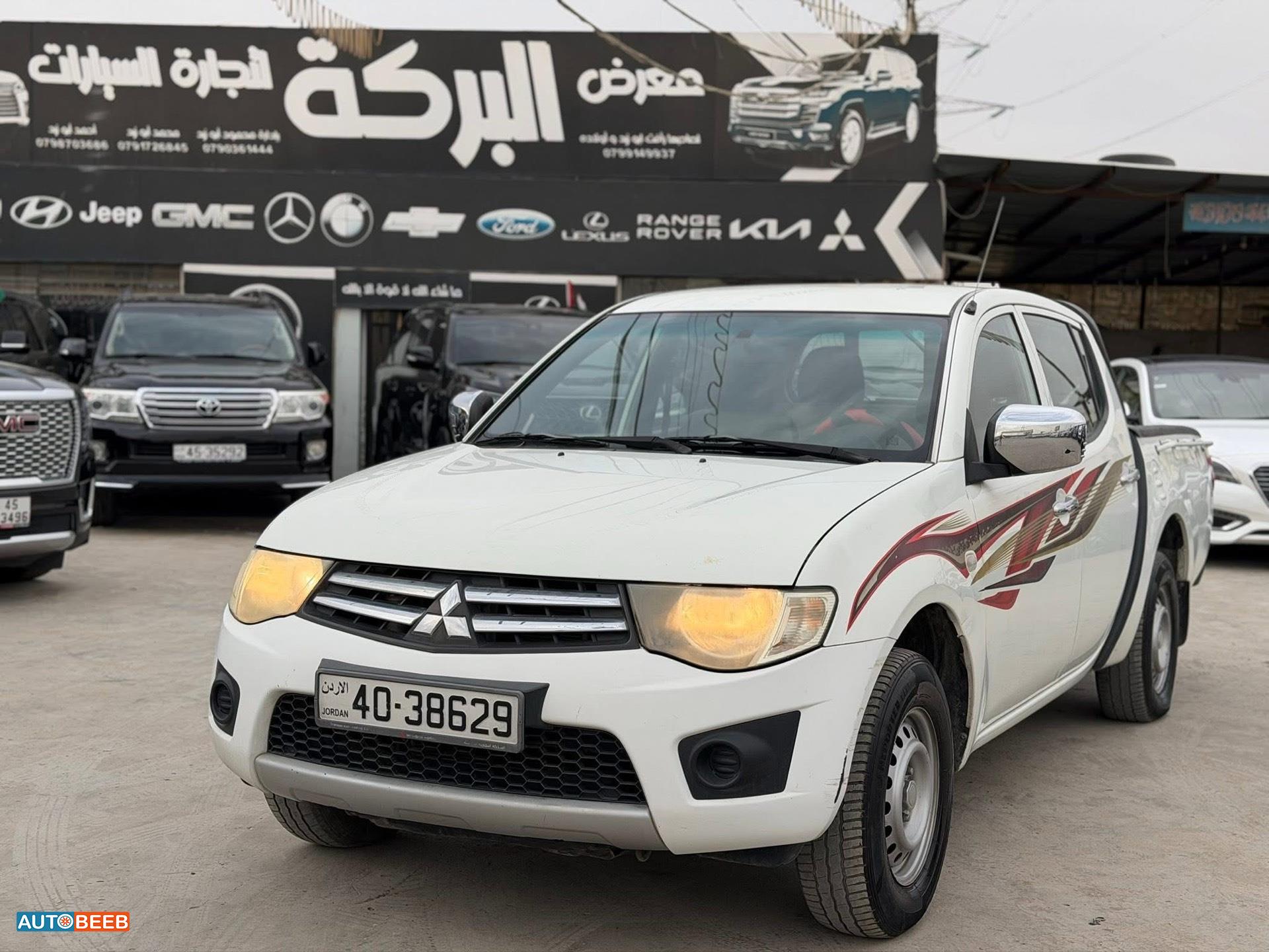 ميتسوبيشي L200 2015