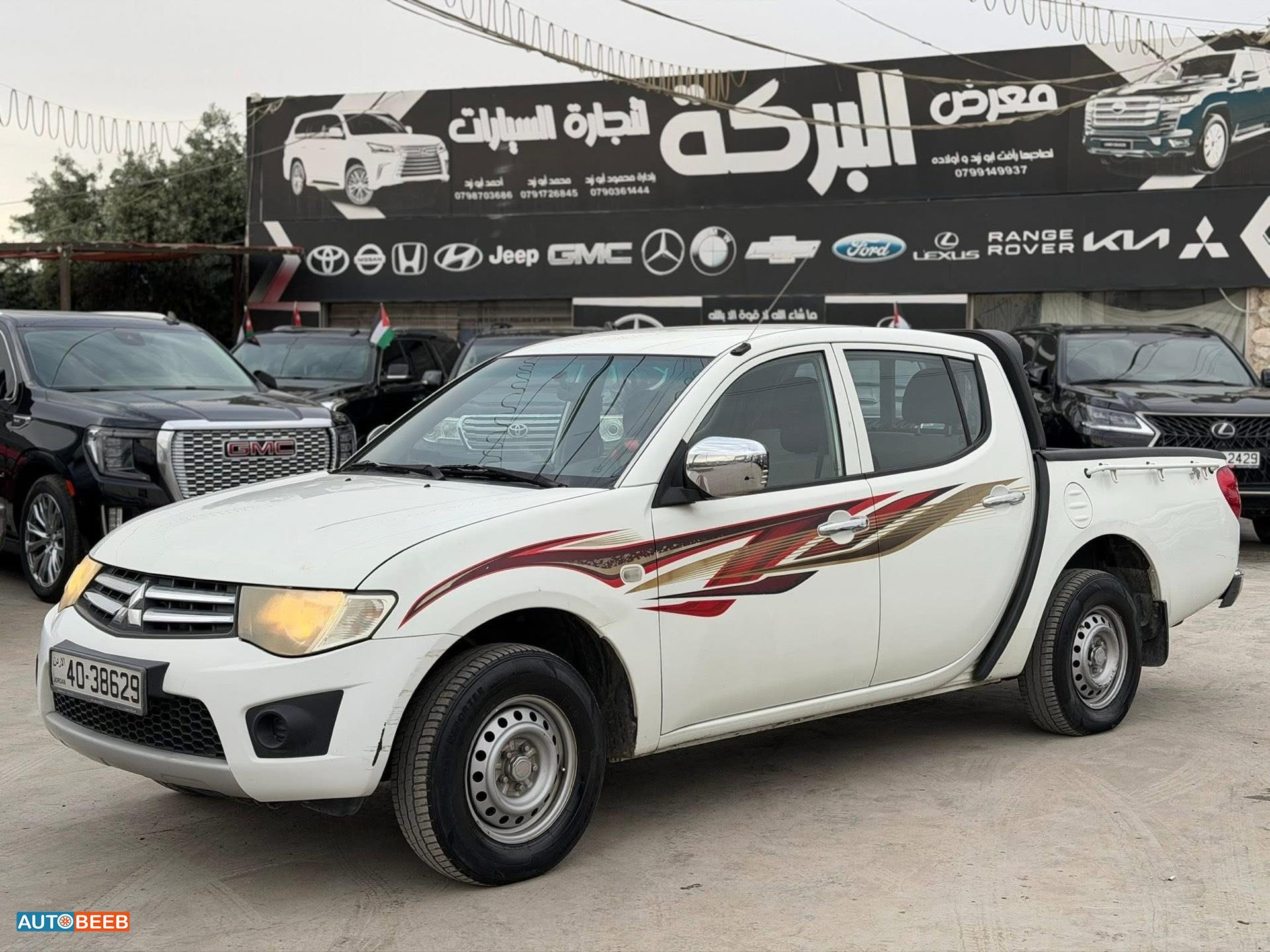 ميتسوبيشي L200 2015