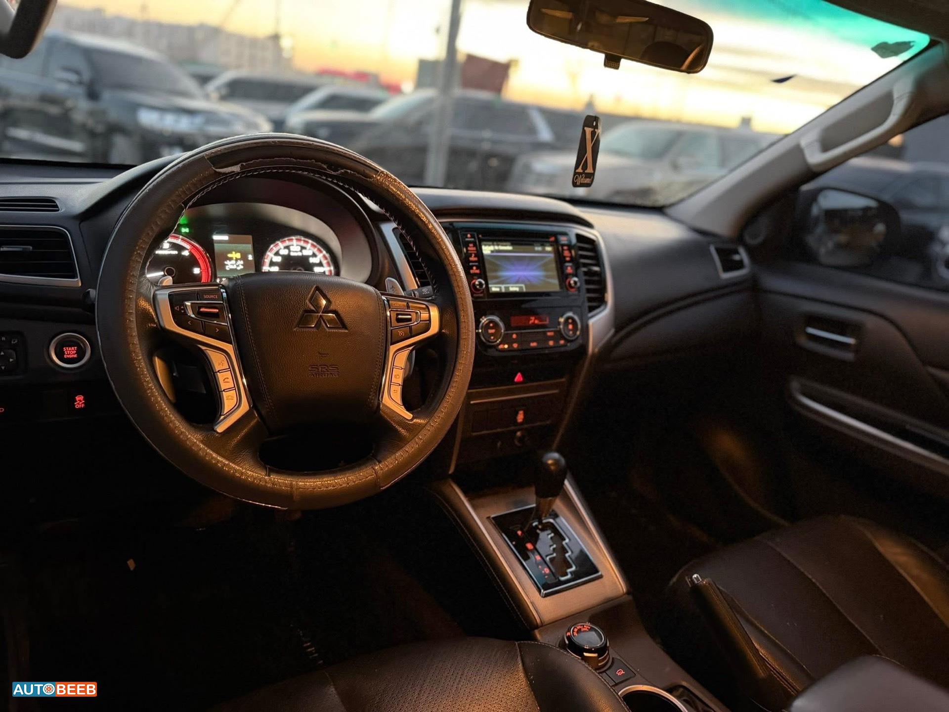 ميتسوبيشي L200 2022