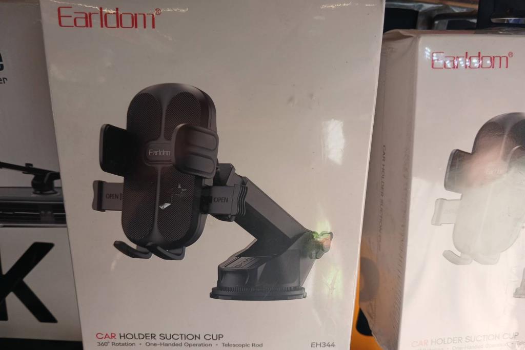 Phone holder  