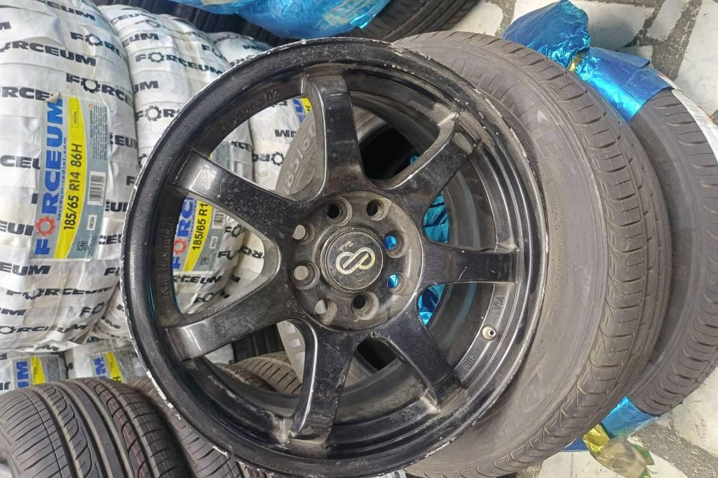  Wheel and Rims  