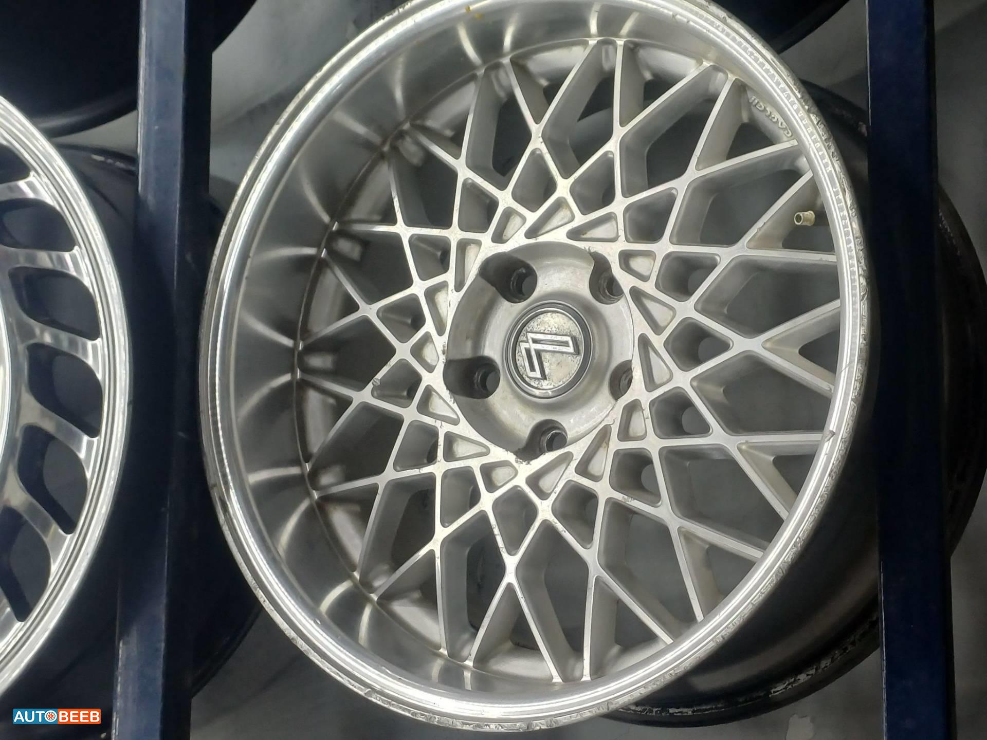  Wheel and Rims  