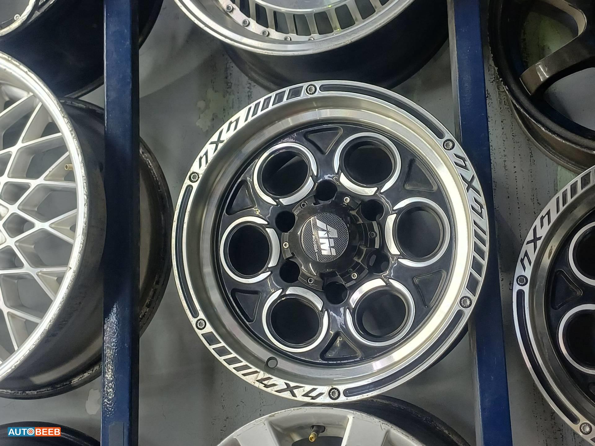  Wheel and Rims  