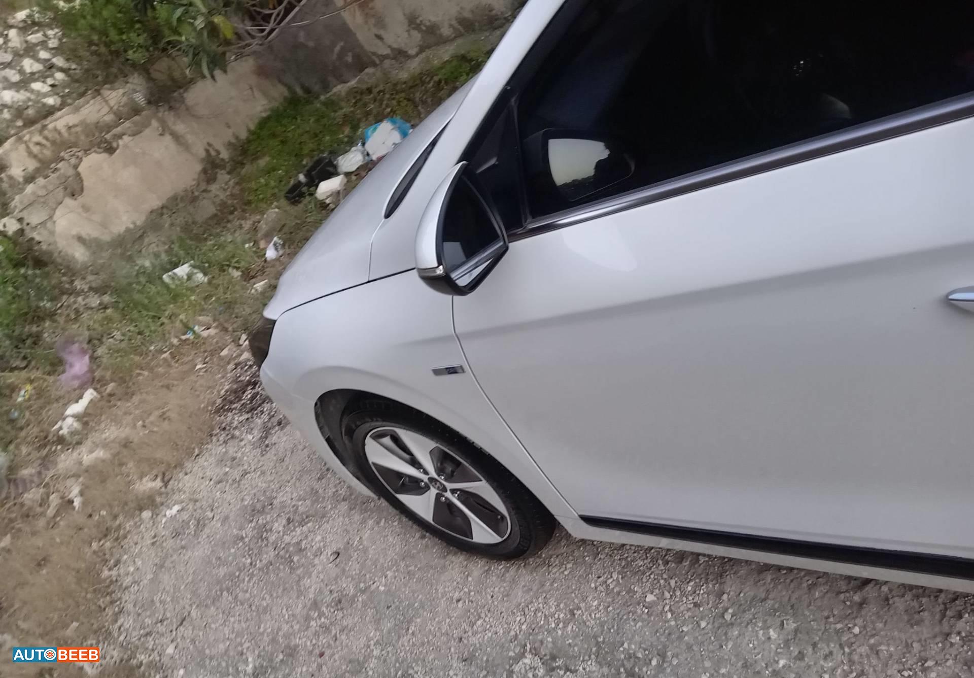 Hyundai Ioniq 2018