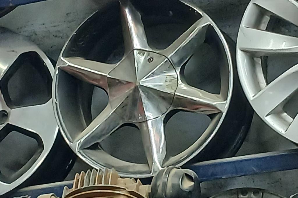  Wheel and Rims  