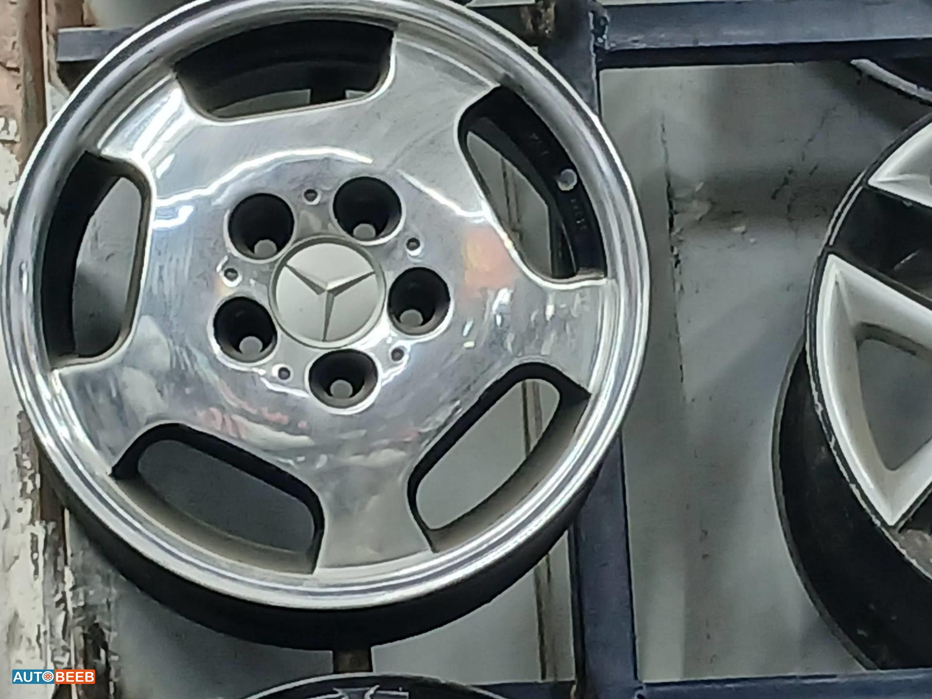  Wheel and Rims  