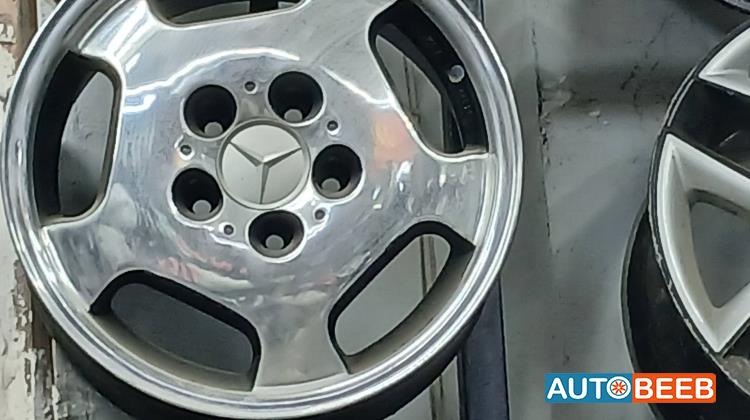  Wheel and Rims  