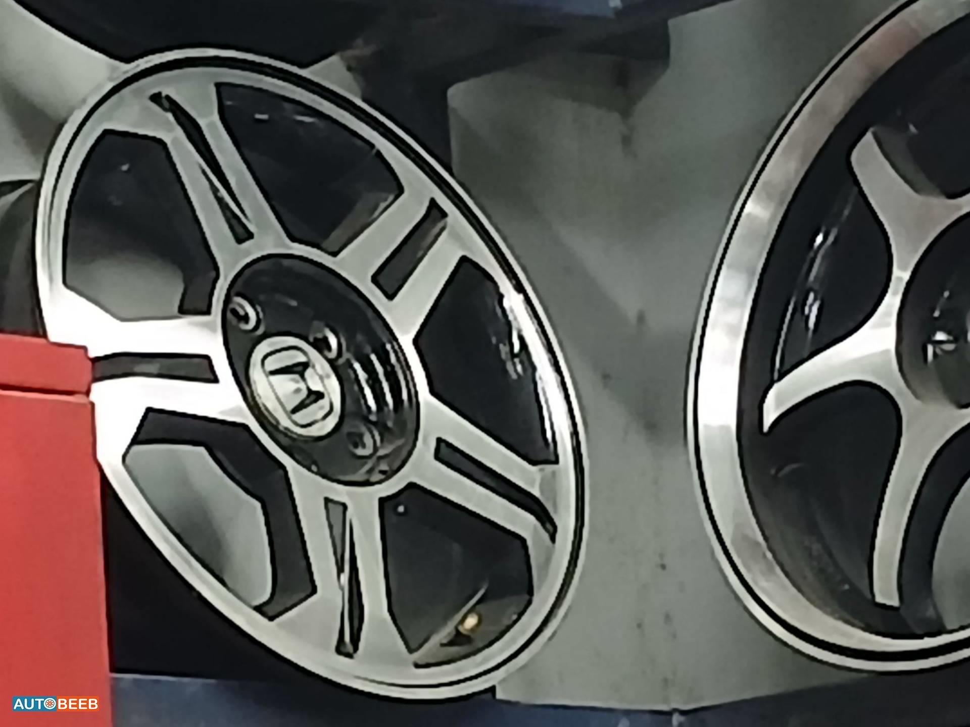  Wheel and Rims  