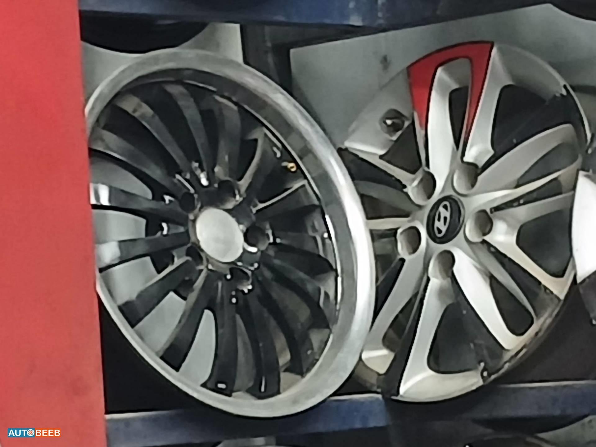  Wheel and Rims  