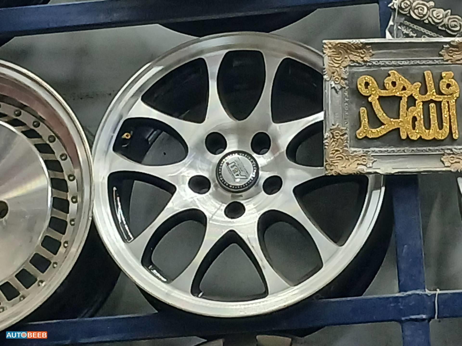  Wheel and Rims  