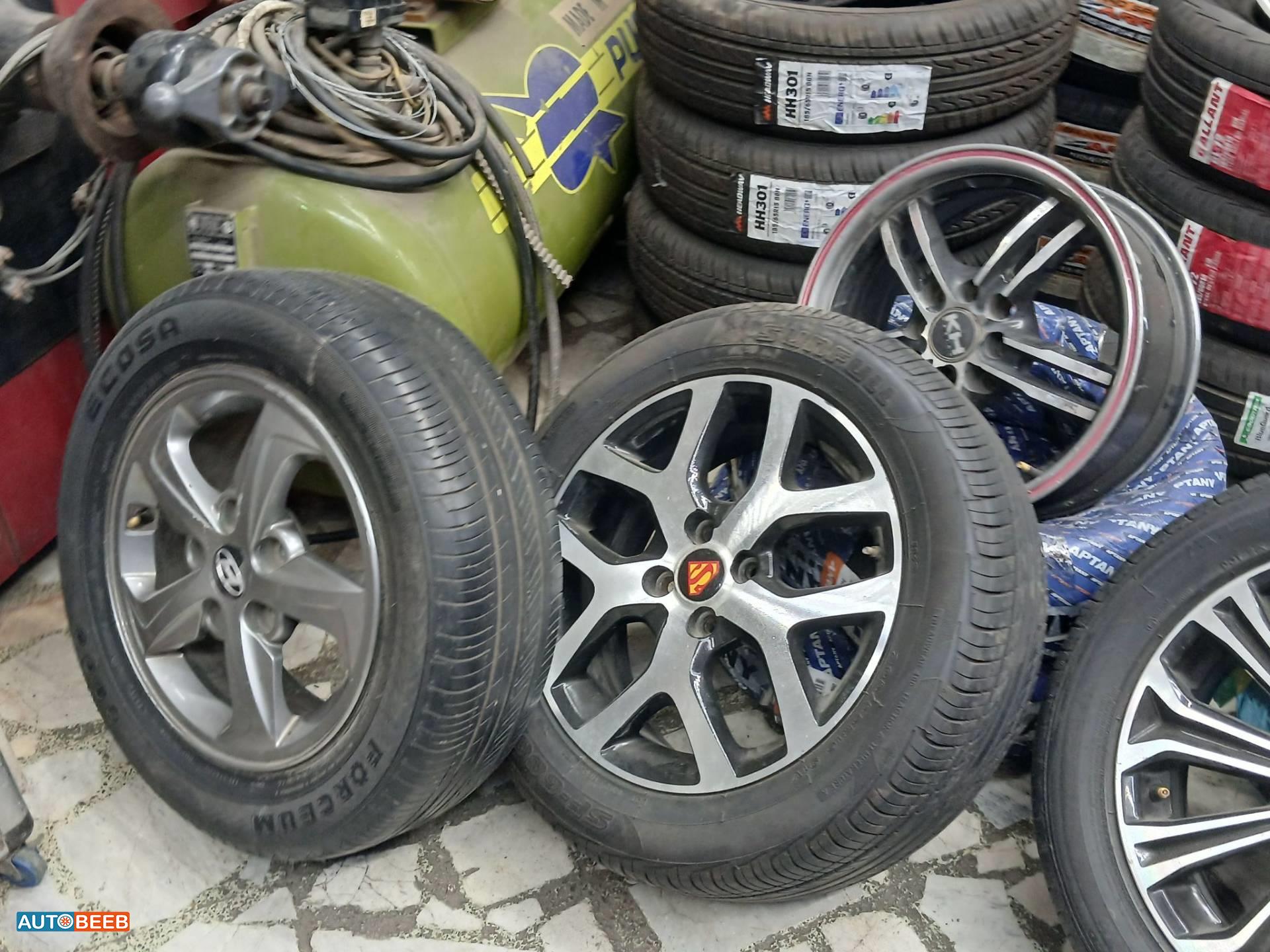  Wheel and Rims  