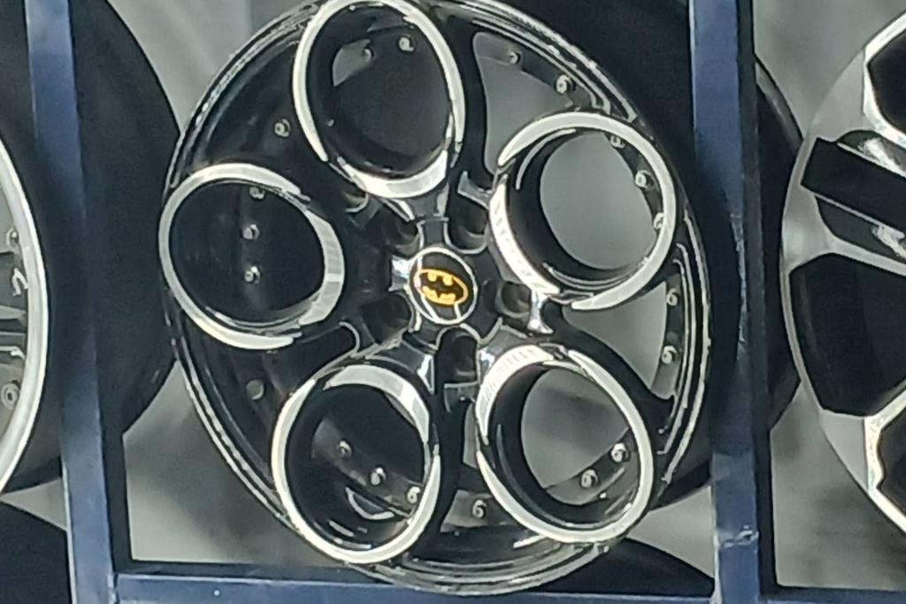  Wheel and Rims  