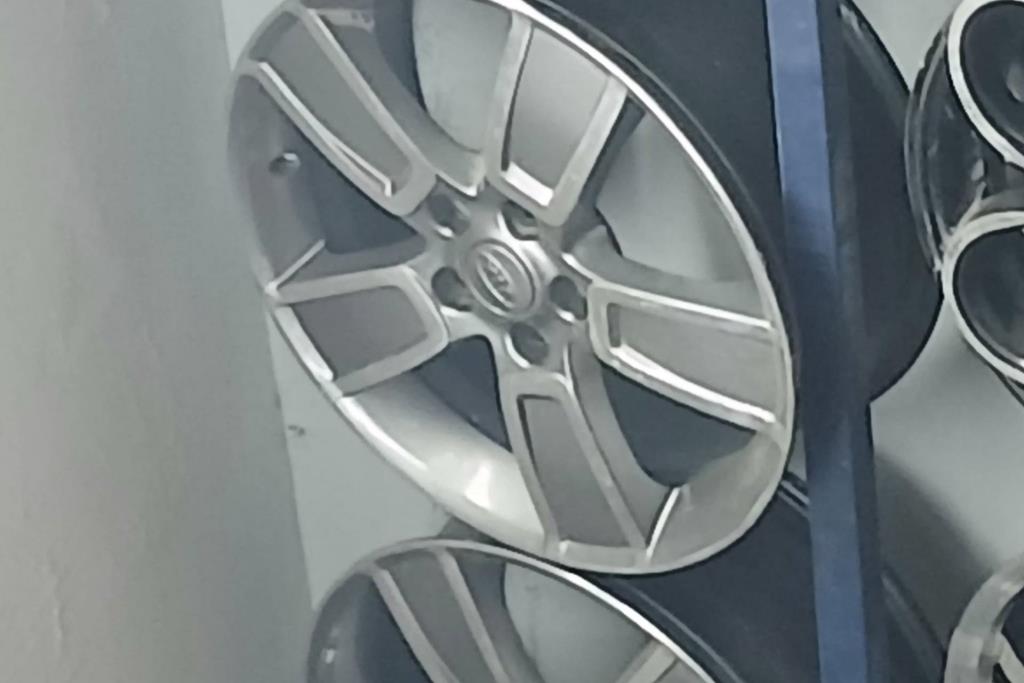  Wheel and Rims  