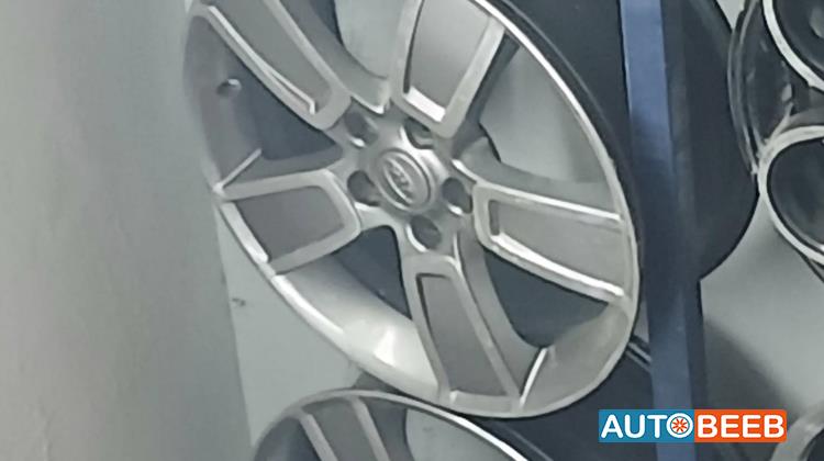  Wheel and Rims  