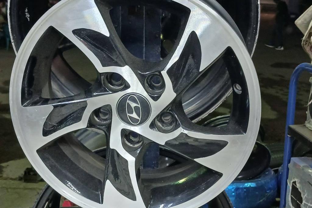  Wheel and Rims  
