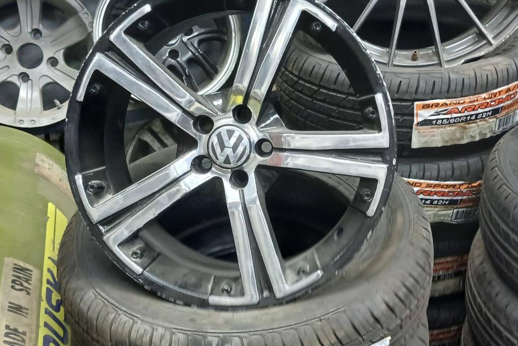  Wheel and Rims  