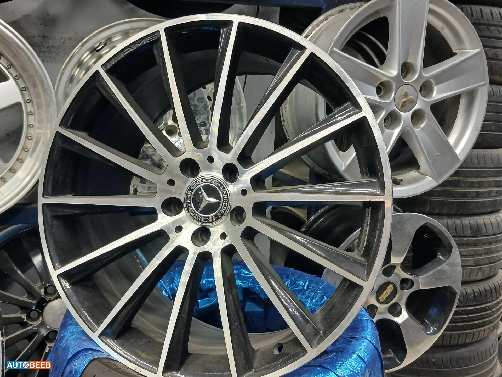  Wheel and Rims  