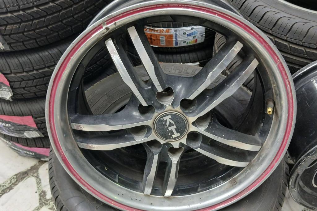 Wheel and Rims  
