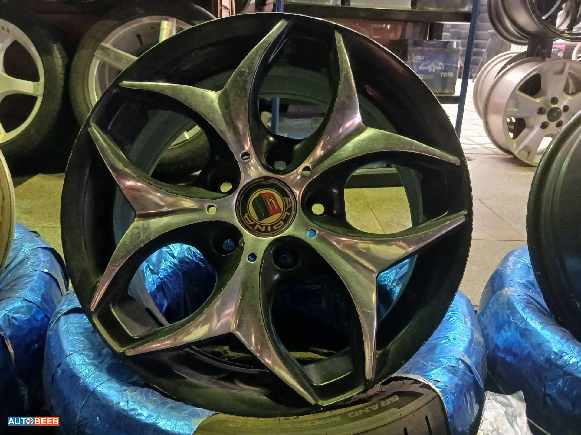  Wheel and Rims  