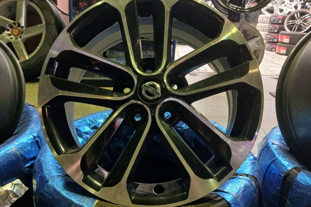  Wheel and Rims  