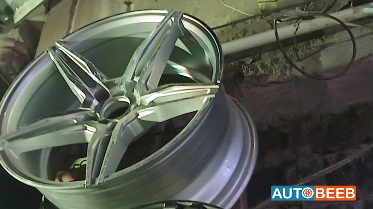  Wheel and Rims  