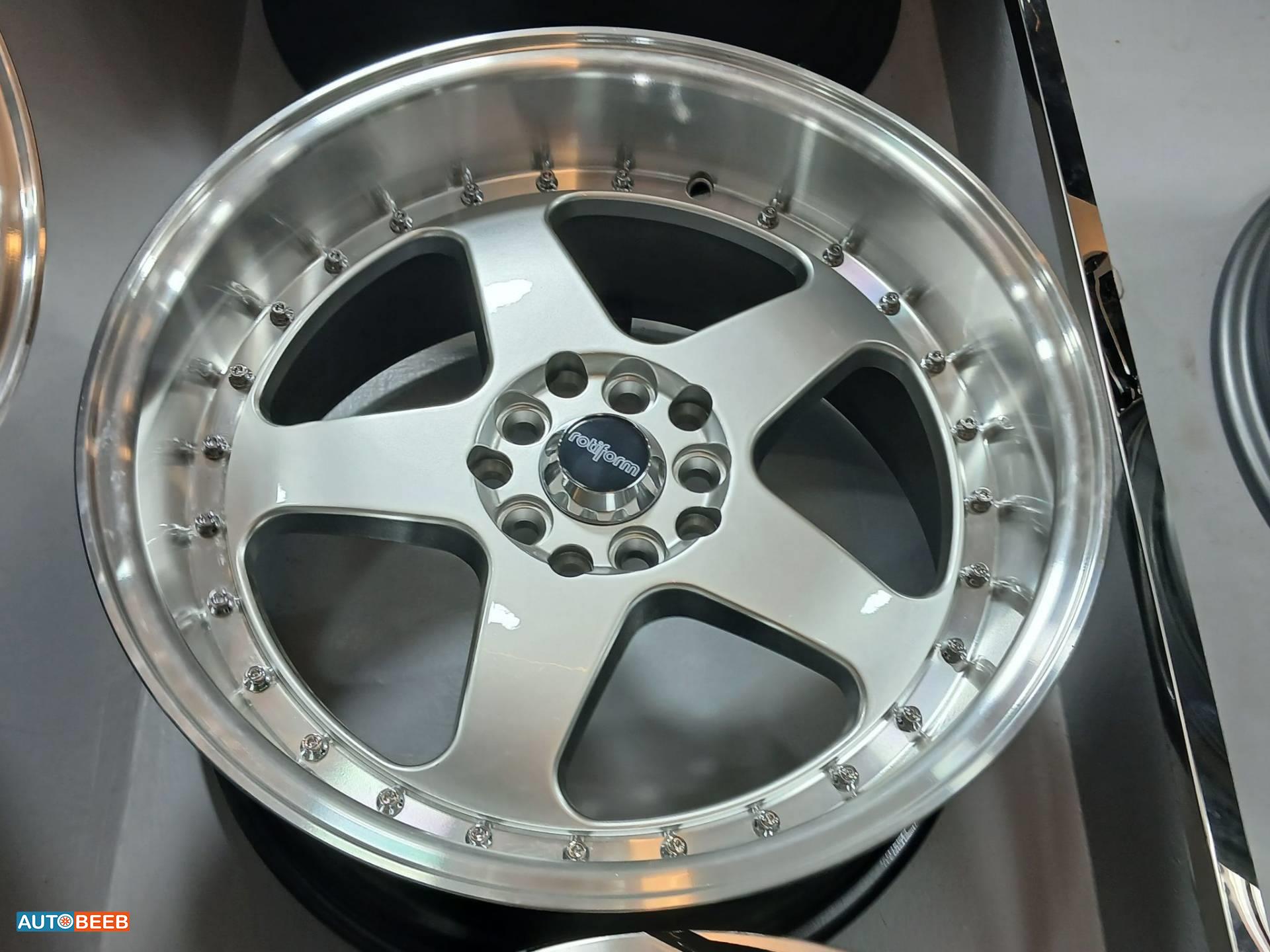  Wheel and Rims  