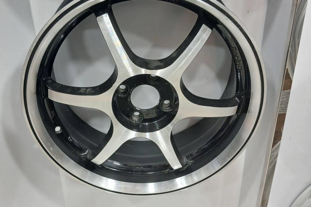  Wheel and Rims  