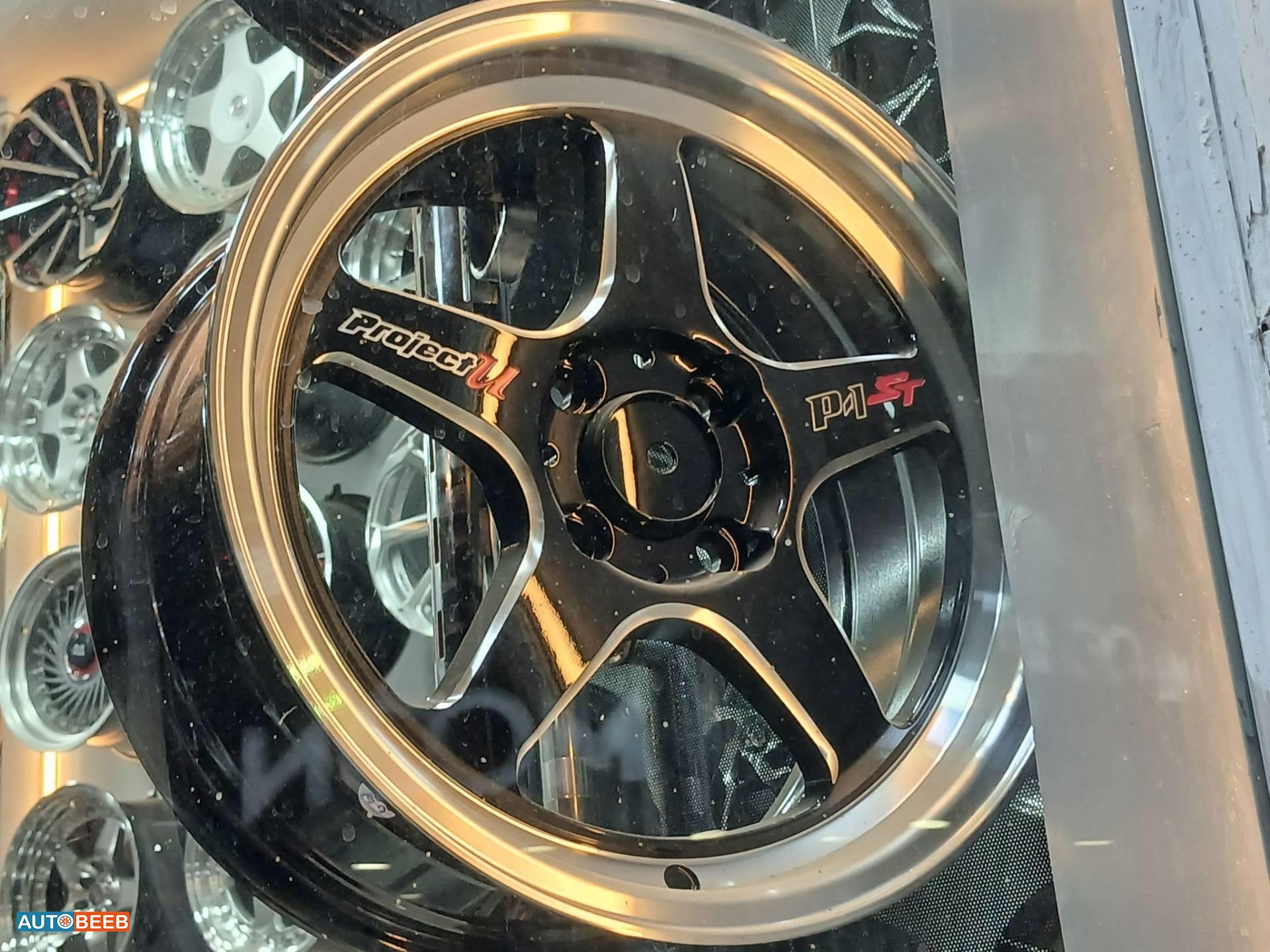  Wheel and Rims  