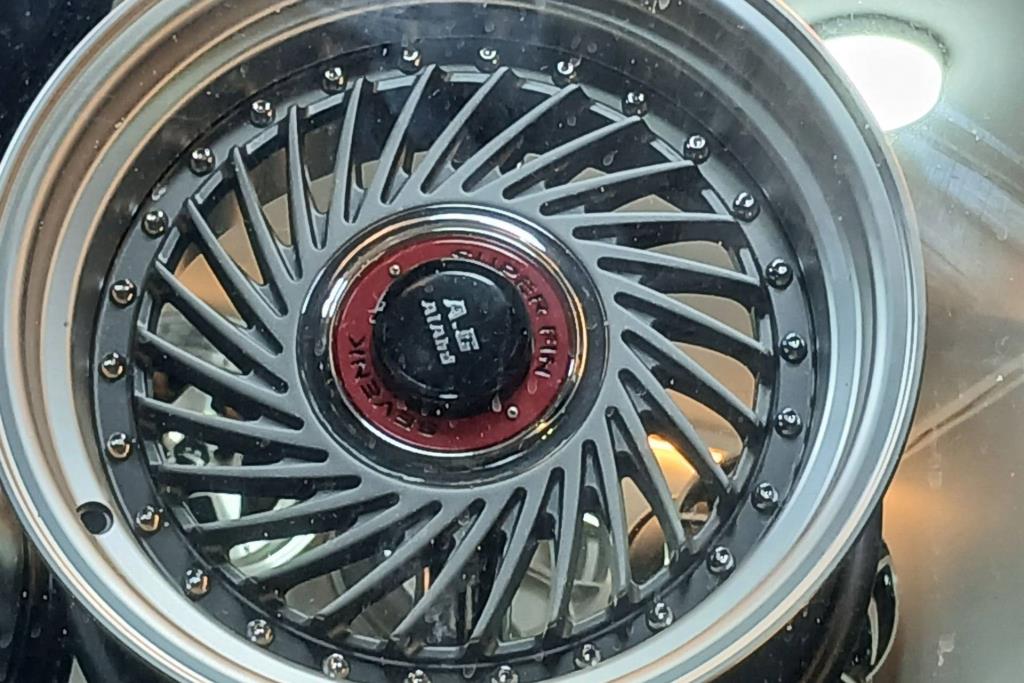  Wheel and Rims  