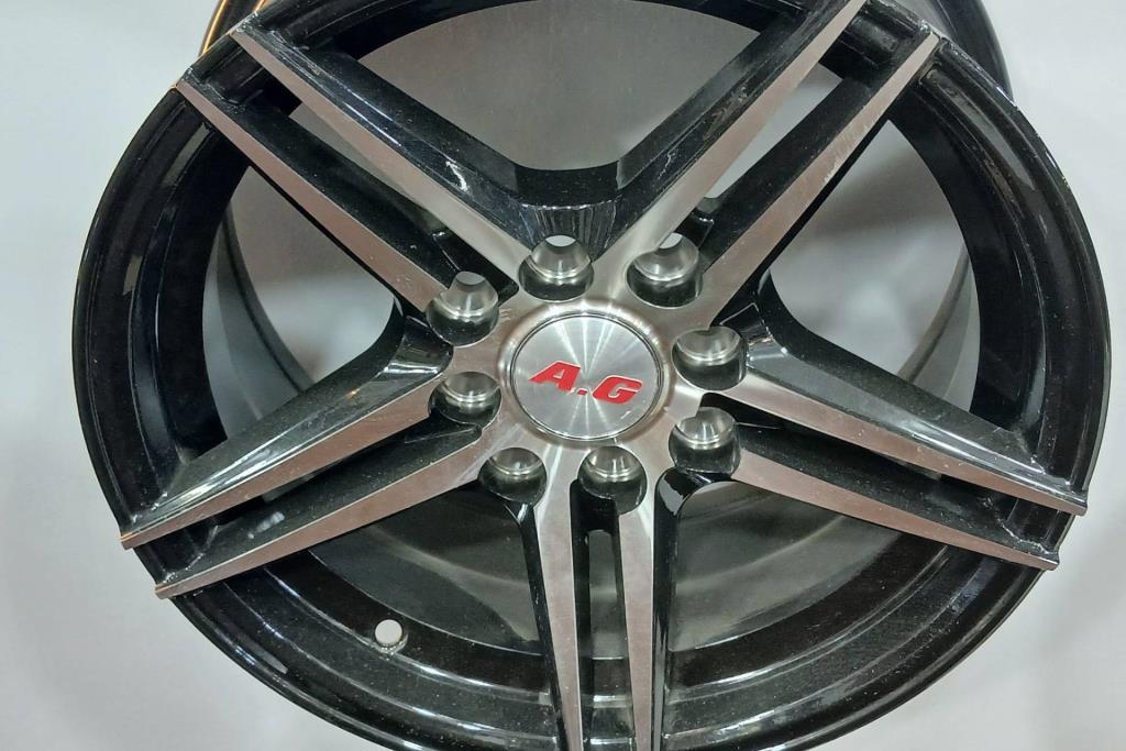  Wheel and Rims  