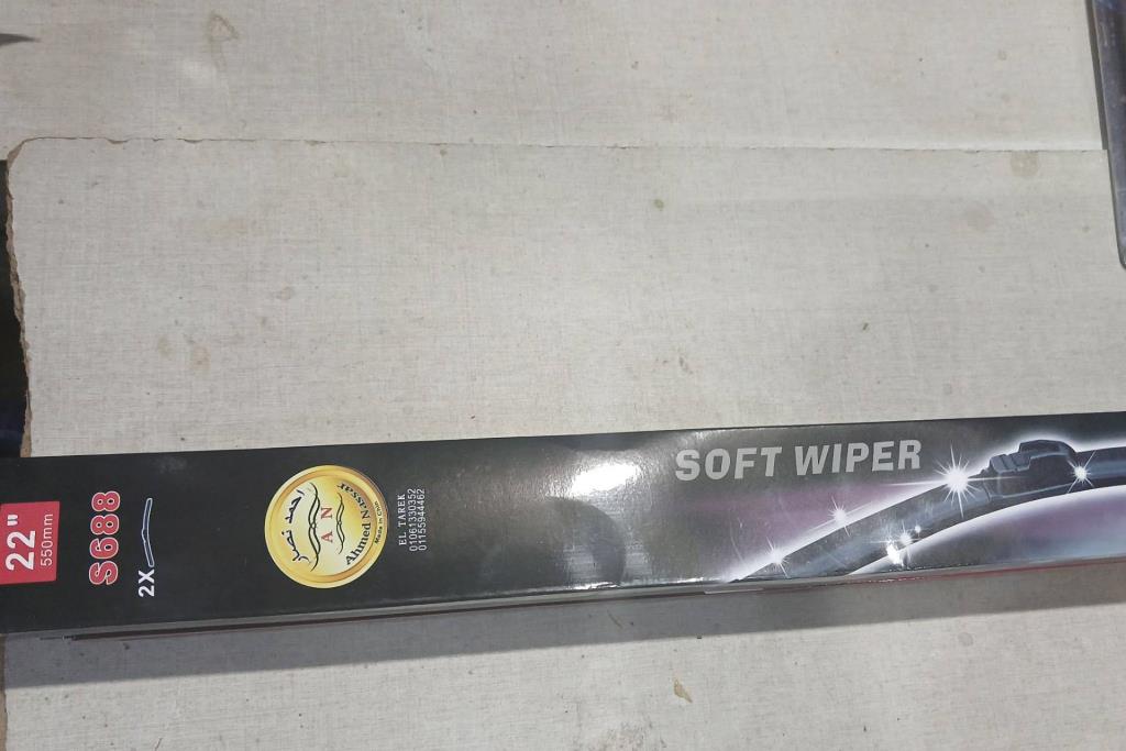  Glass wipers  