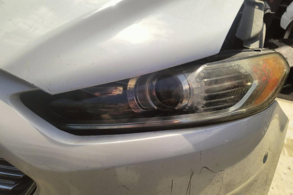 Lights Front light Ford Fusion