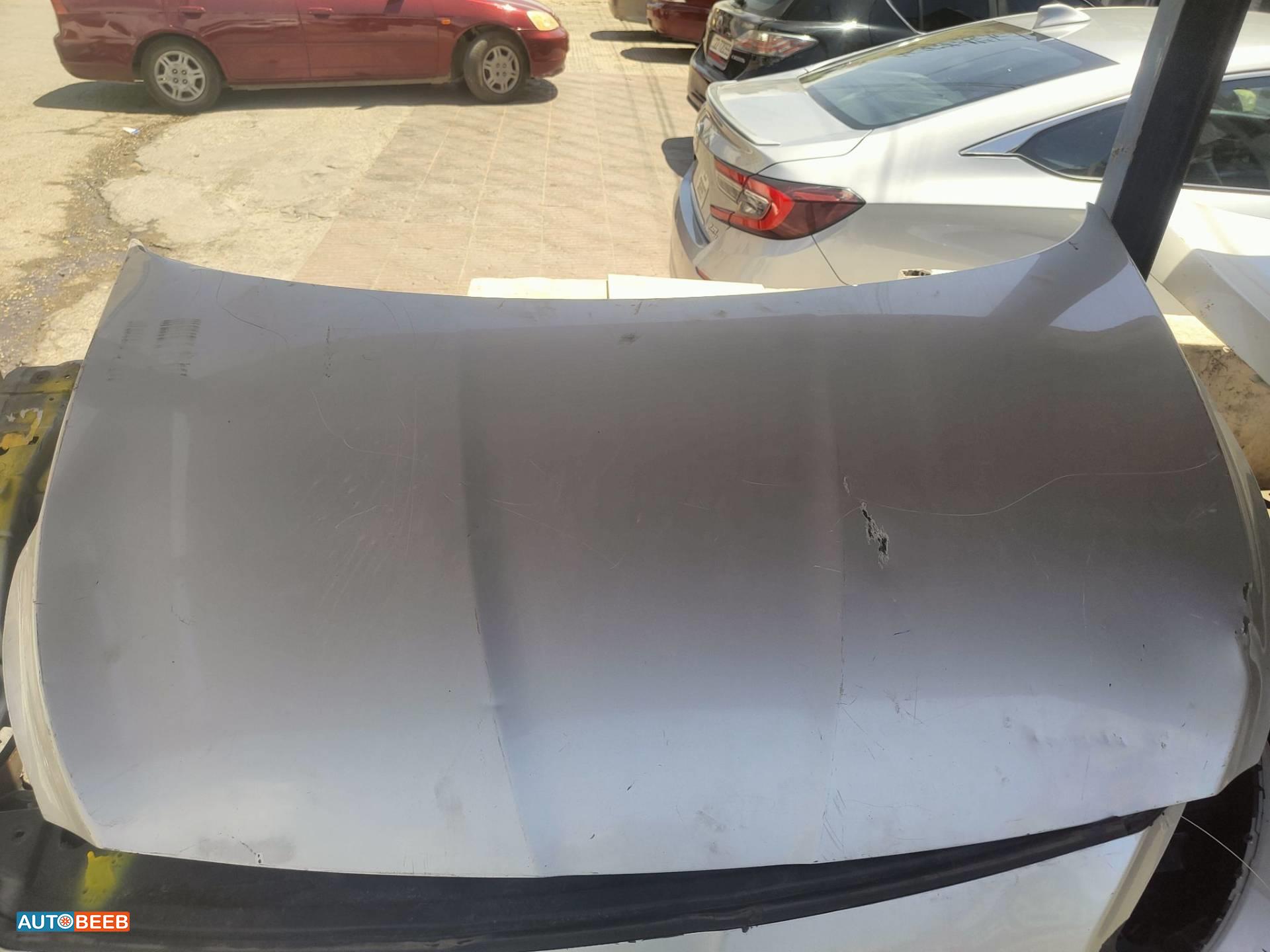 Body  Hood Hyundai Accent