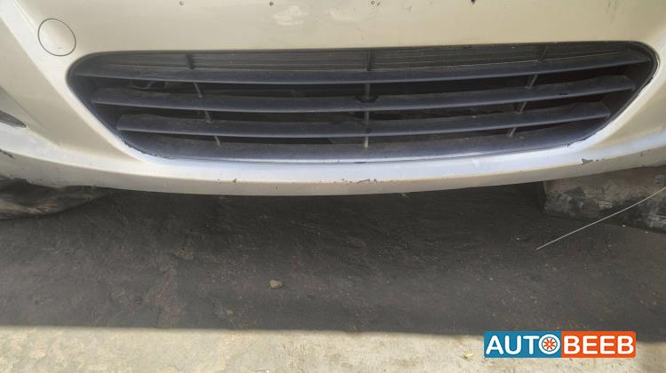 Body  Grilles Hyundai Accent