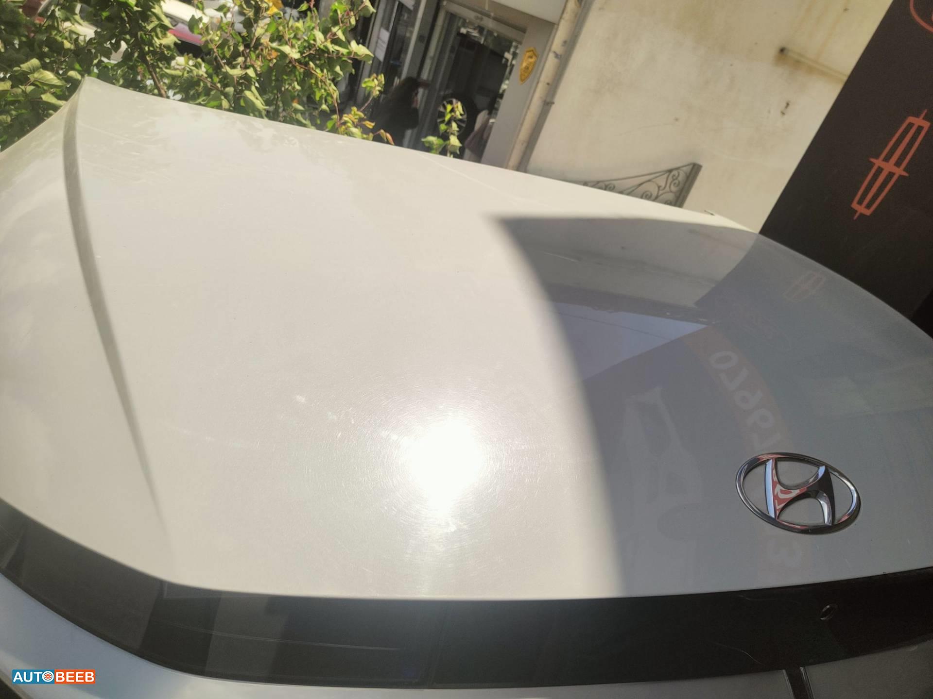 غطاء محرك هيونداي ايونيك 5 2022 2023