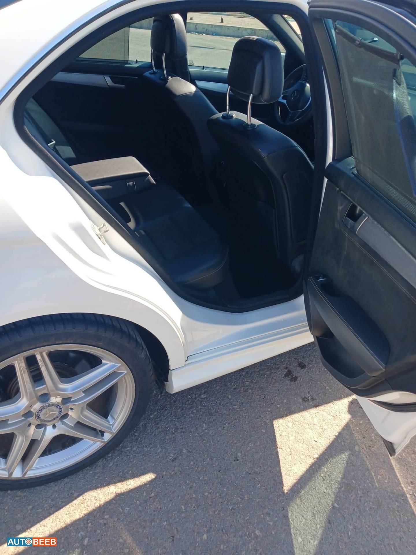 مرسيدس بنز C250 2014