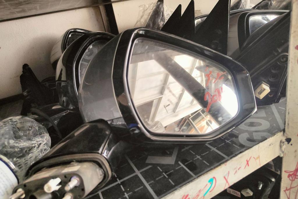 مرآة جانبية يمين شمال كيا سورينتو 2023 2024