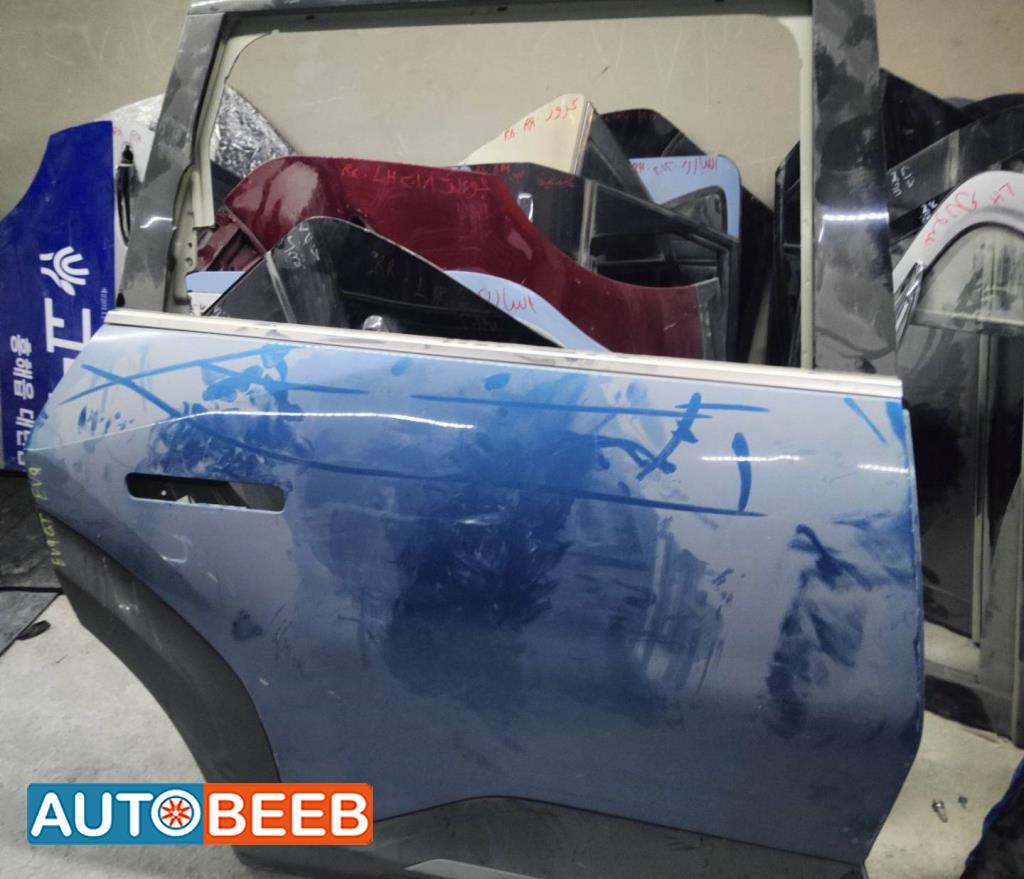 باب خلفي يمين شمال كيا ev9 2023 2024