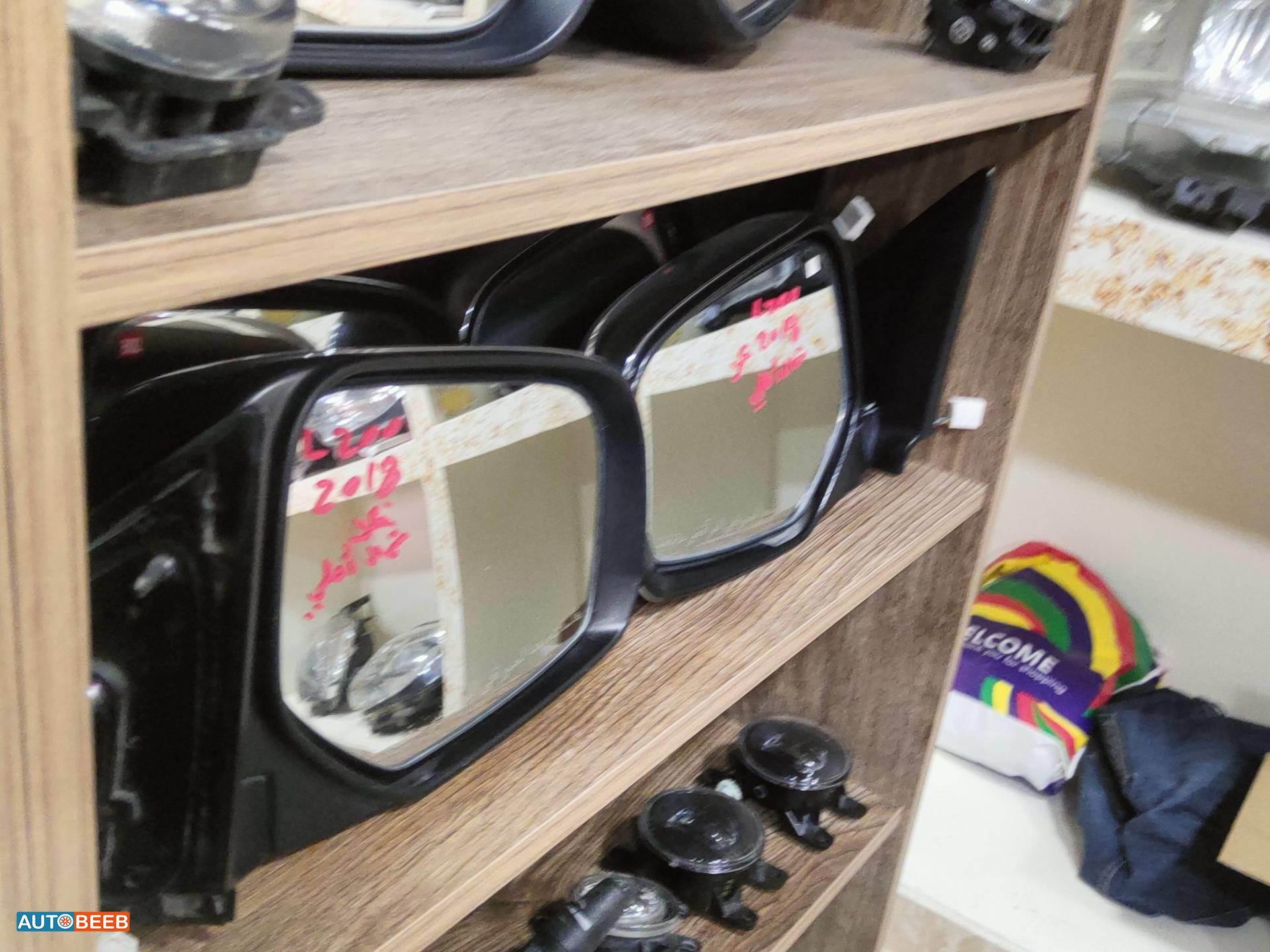Body  Wing Mirror Mitsubishi L200