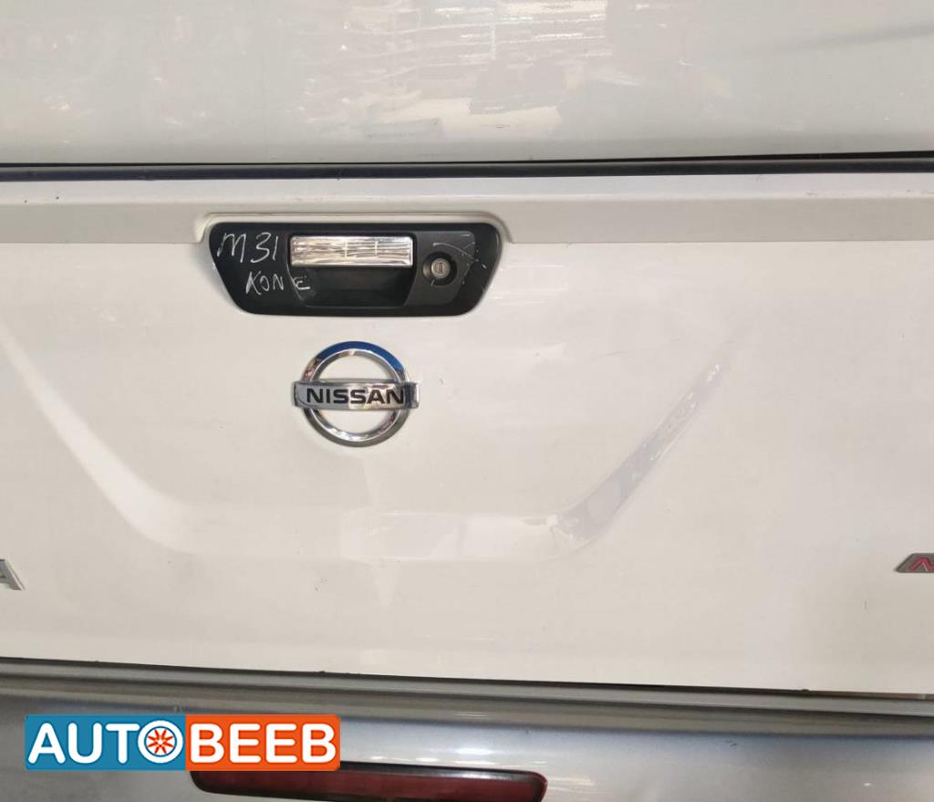 Body  Trunk Nissan Navara