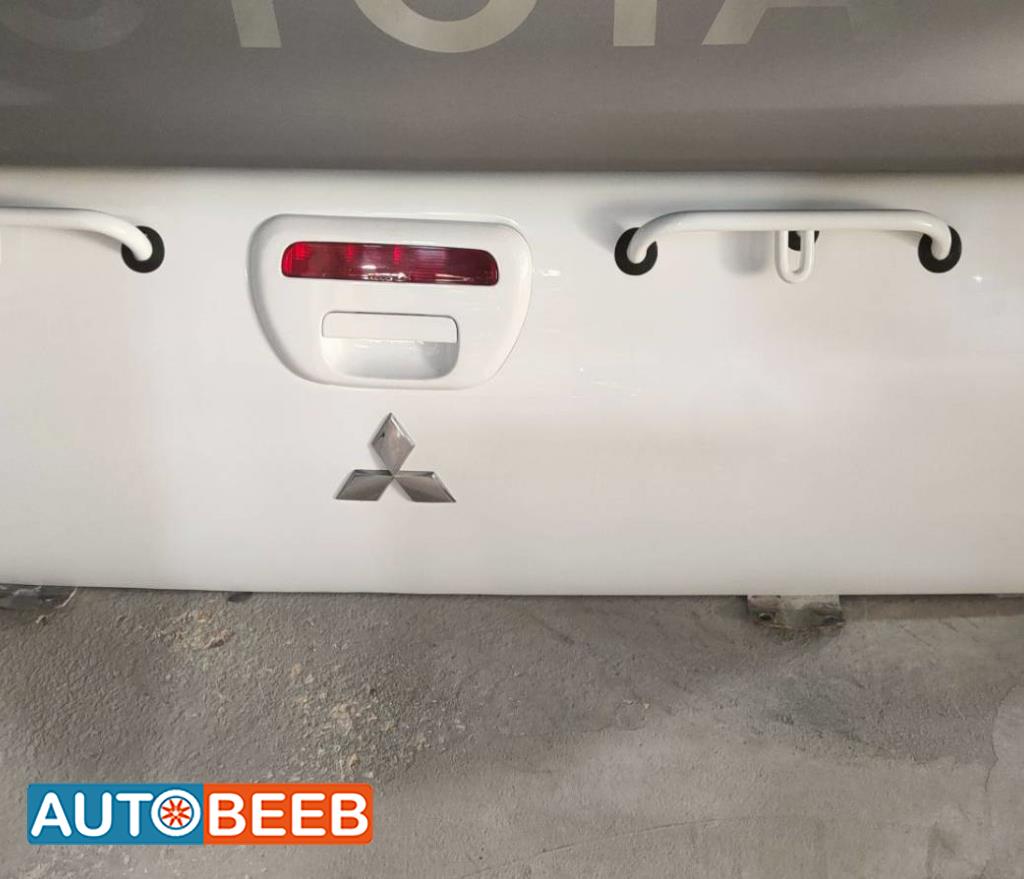 Body  Trunk Mitsubishi L200