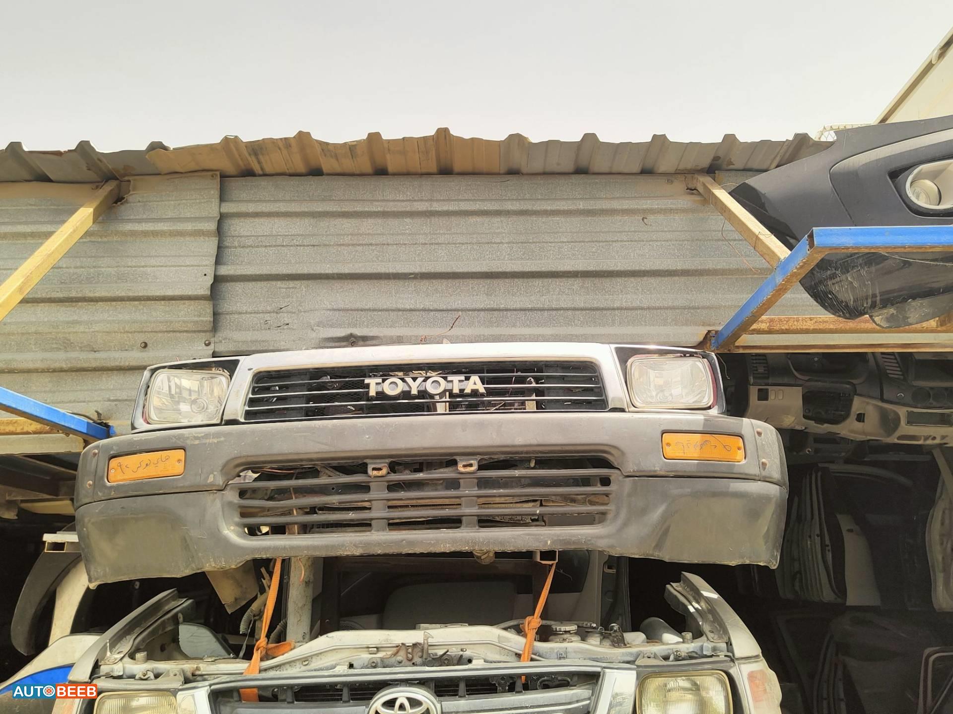 Body  Bumper Toyota Hilux