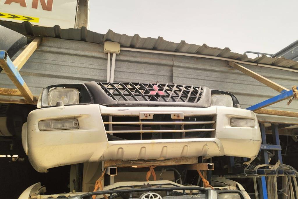 واجهة أمامية طمبون ميتسوبيشي l200 1999 2000