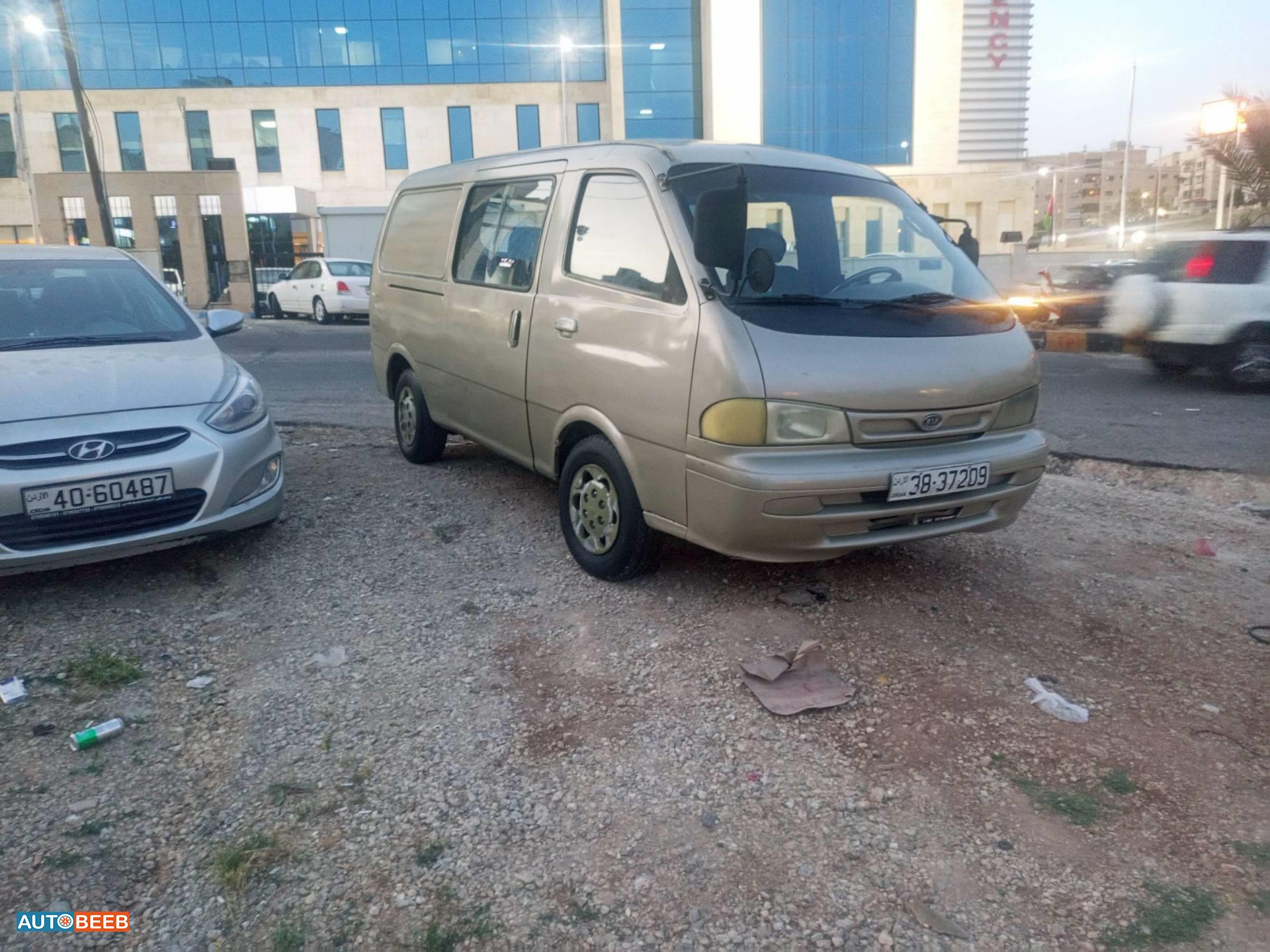 KIA Pregio 2001