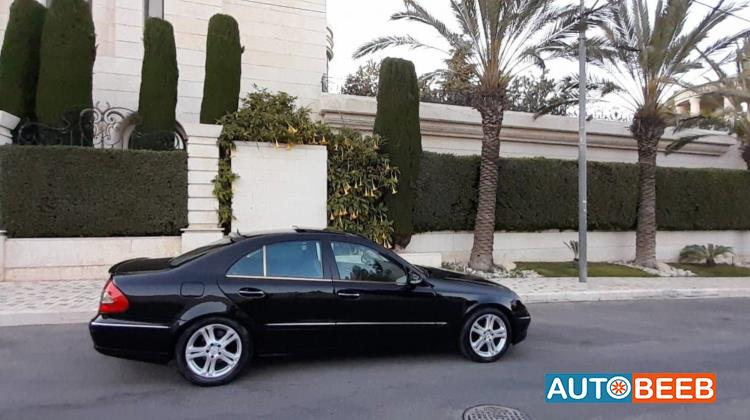 مرسيدس بنز E200 2008