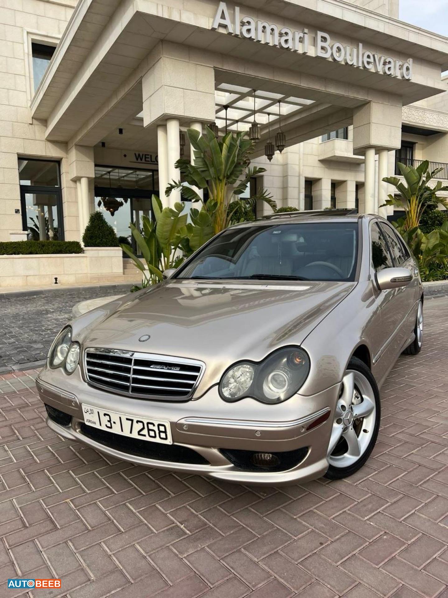 مرسيدس بنز C200 2005