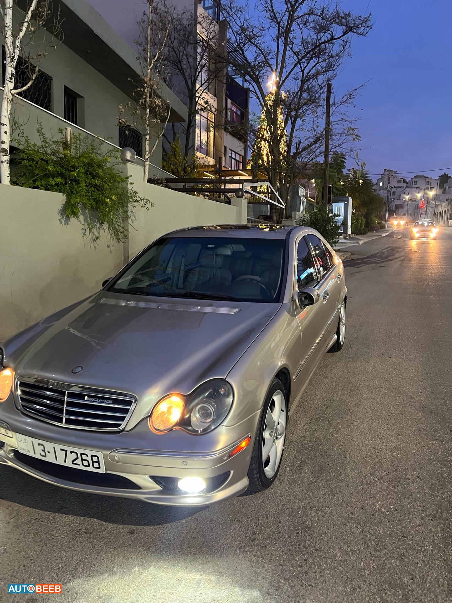 مرسيدس بنز C200 2005
