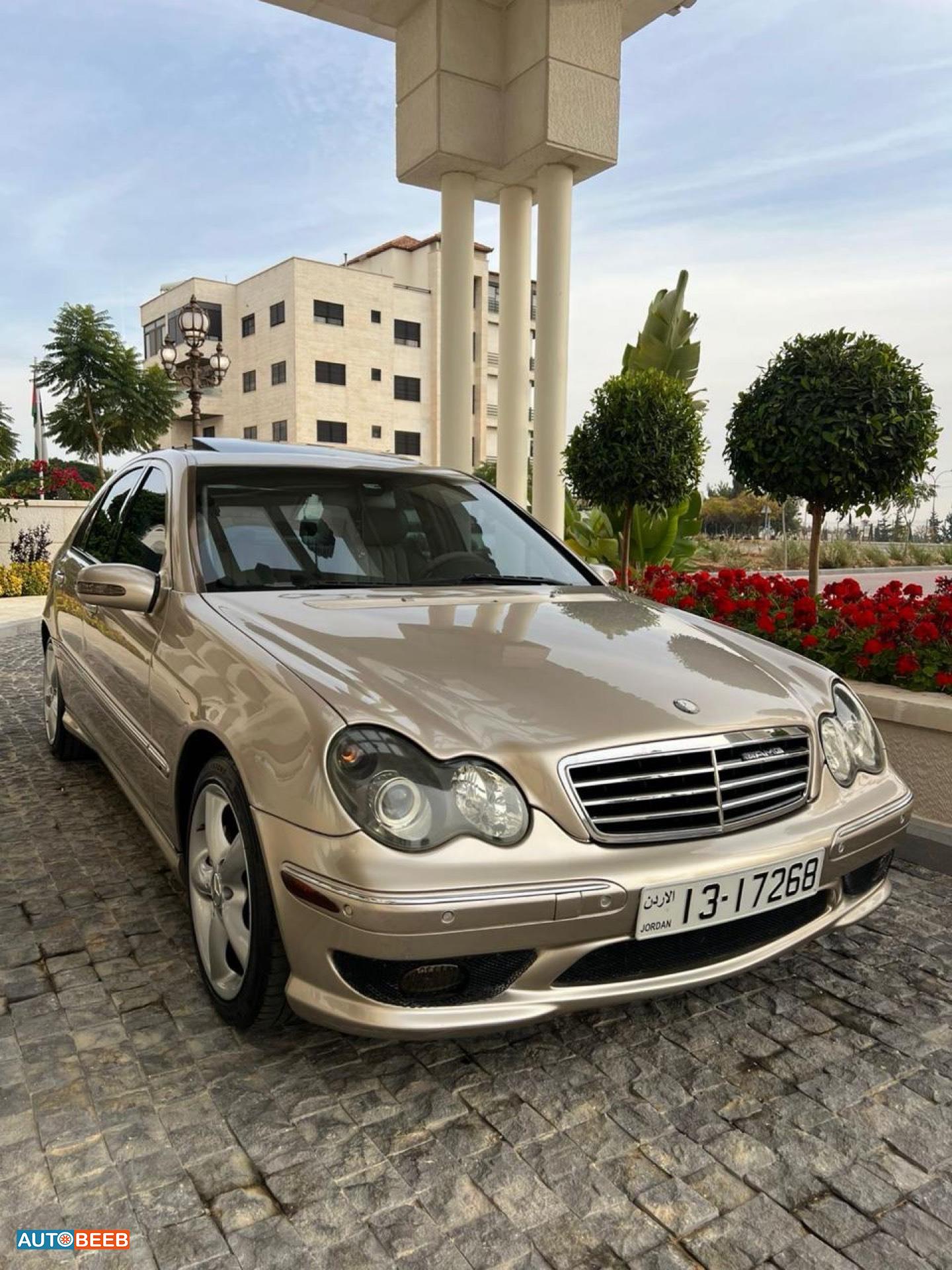 مرسيدس بنز C200 2005