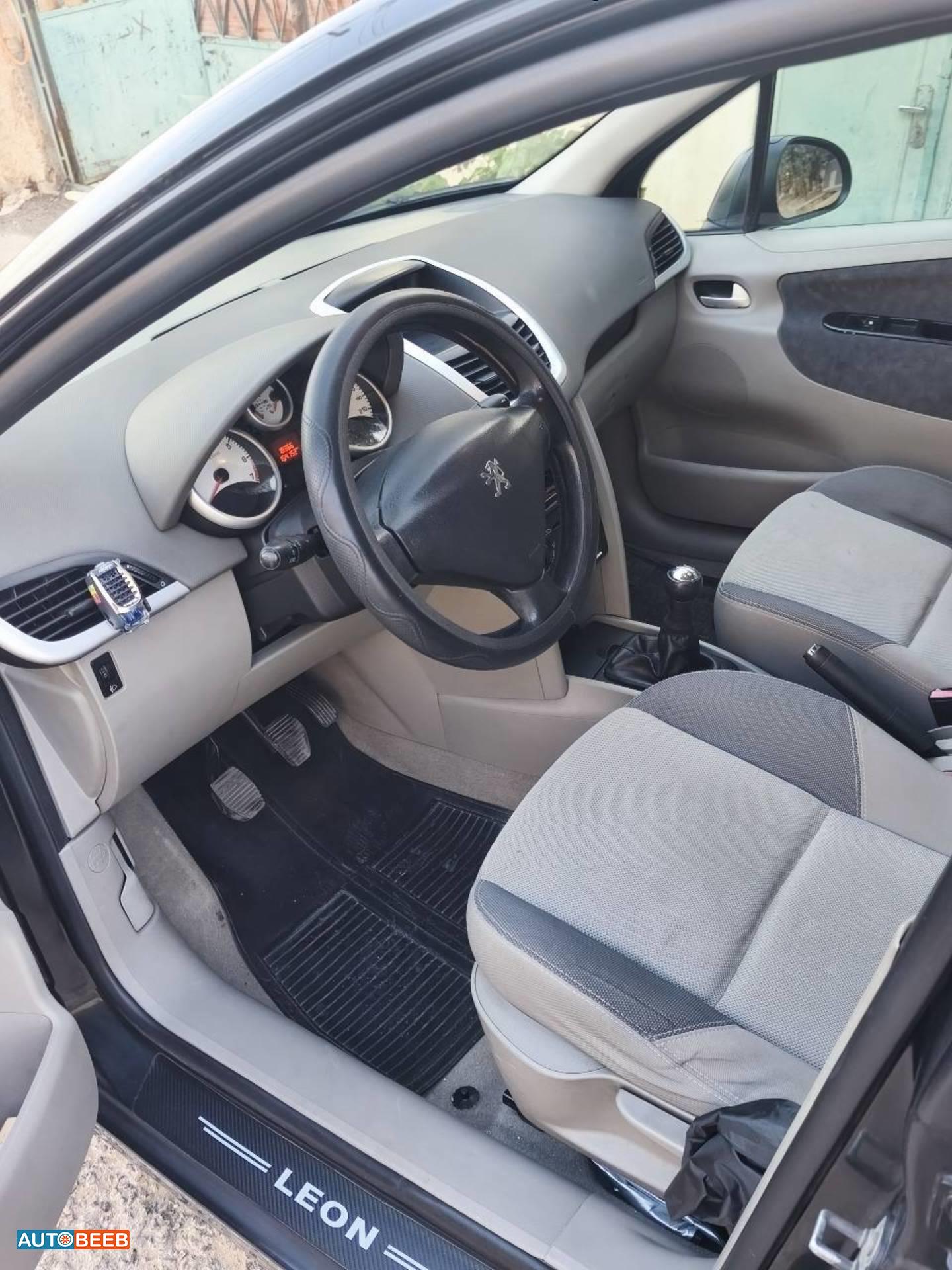 Peugeot 207 2009
