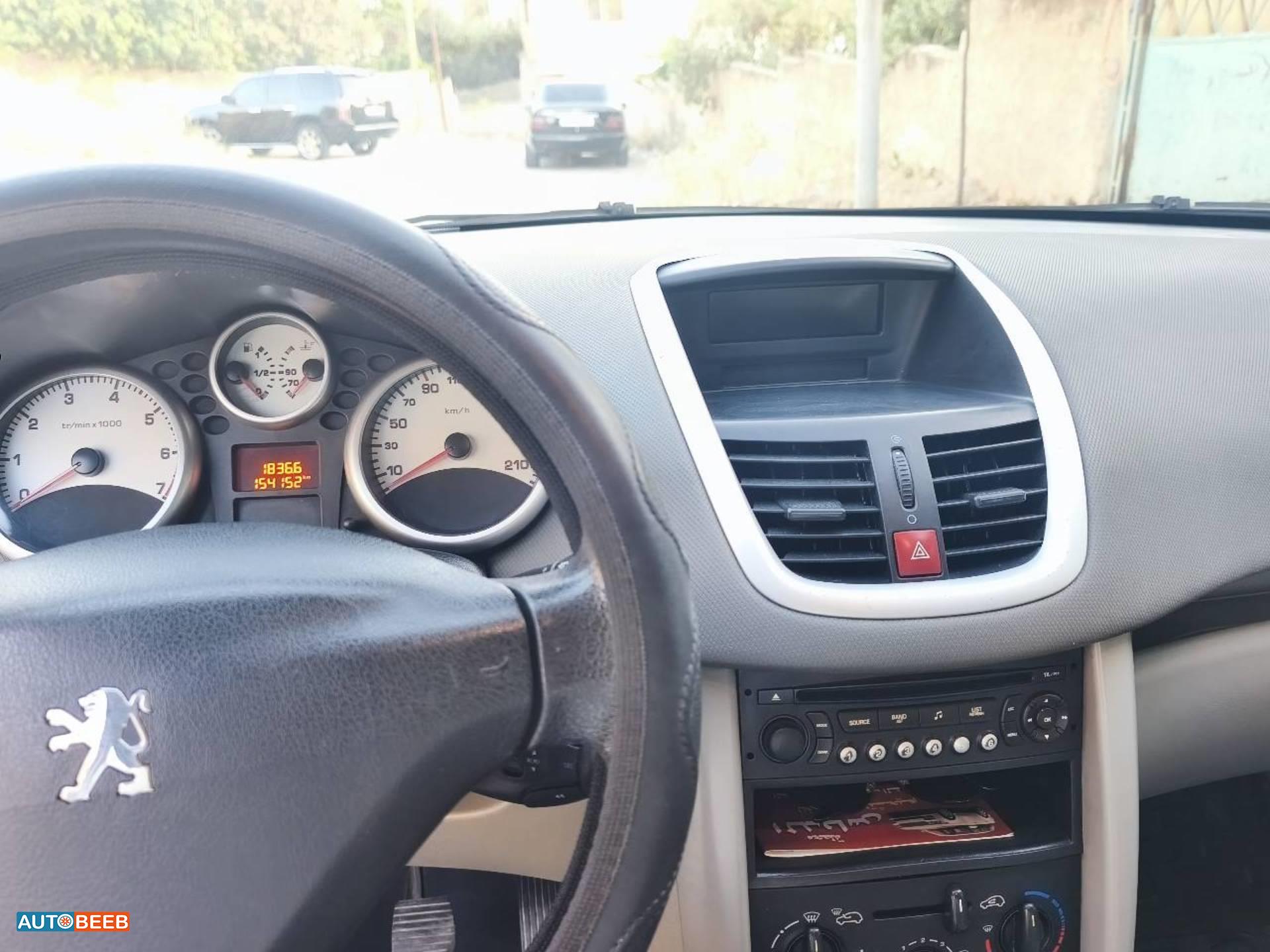 Peugeot 207 2009
